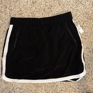 Medium black T by Talbots skort